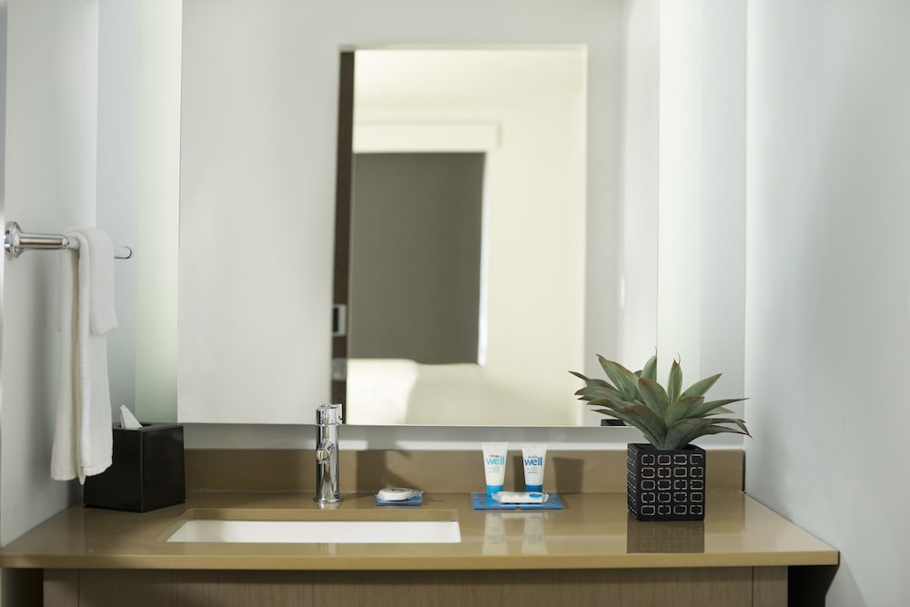 Hyatt House Dallas Frisco 60/67