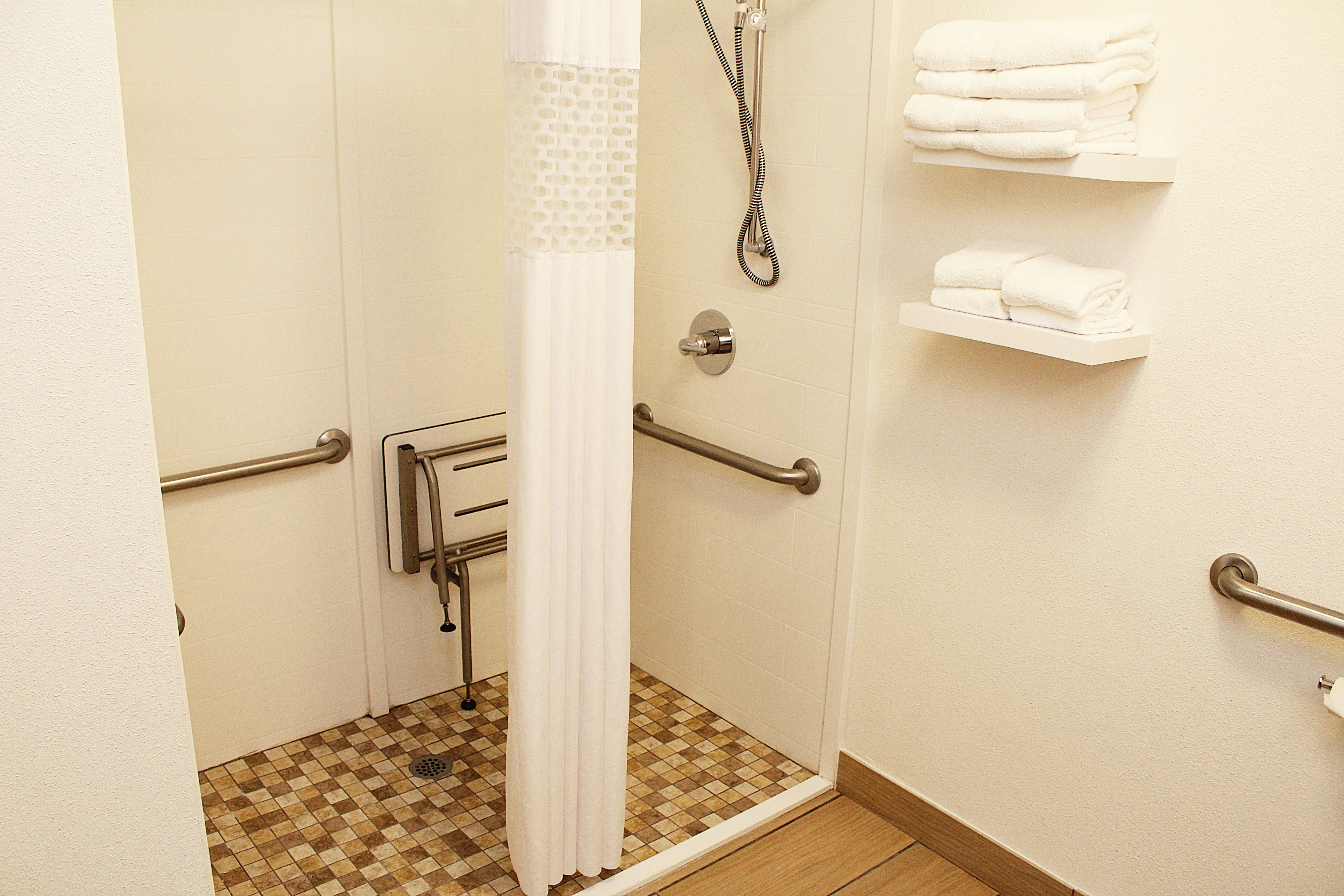 Hampton Inn Richmond 54/54