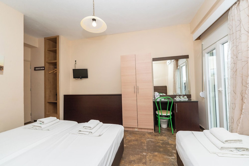 Ulrika Hotel 14/50
