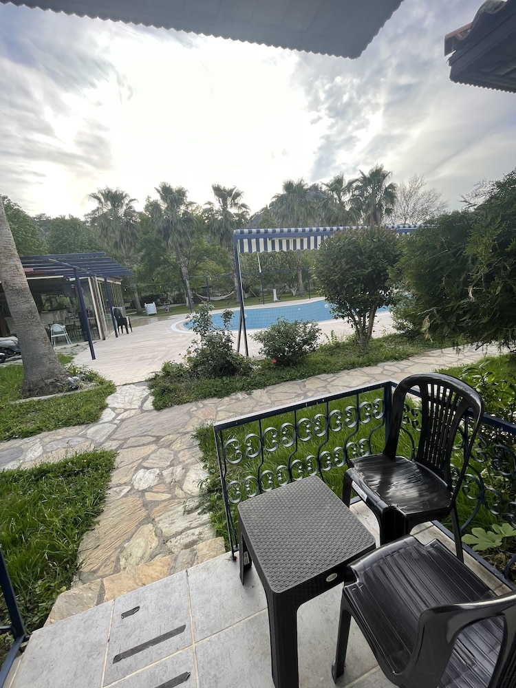 Keysan Yunus Hotel(ex.Yunus Hotel) 53/57