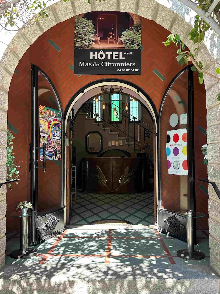 Hotel Le Mas Des Citronniers 13/48