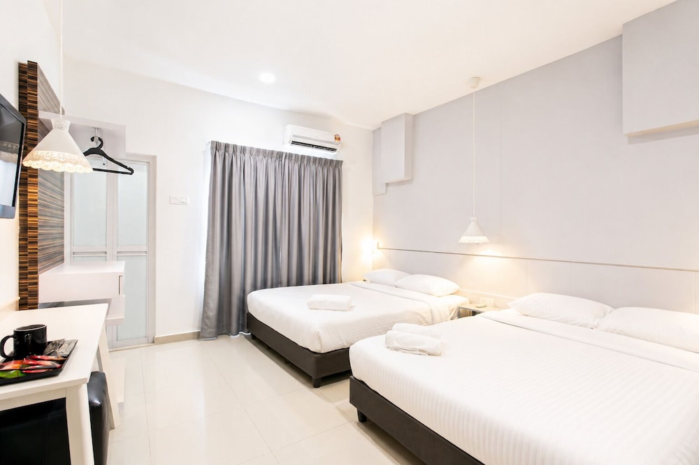 Grand Swiss Hotel 20/44
