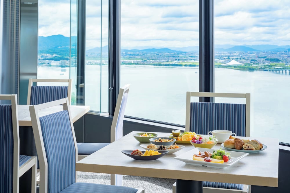Lake Biwa Otsu Prince Hotel(ex.Biwako Otsu Prince Hotel) 34/50