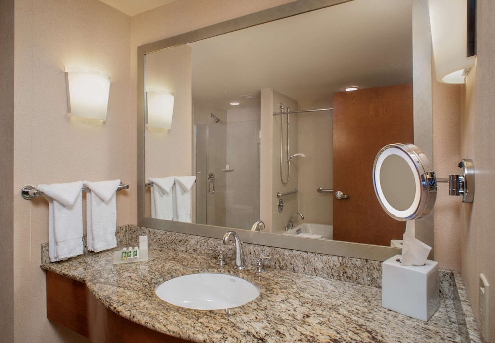 Hilton Garden Inn Portland Downtown Waterfront 10/41