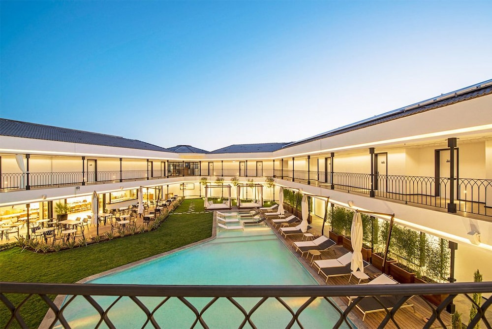 Mola Cunda Hotel 34/44