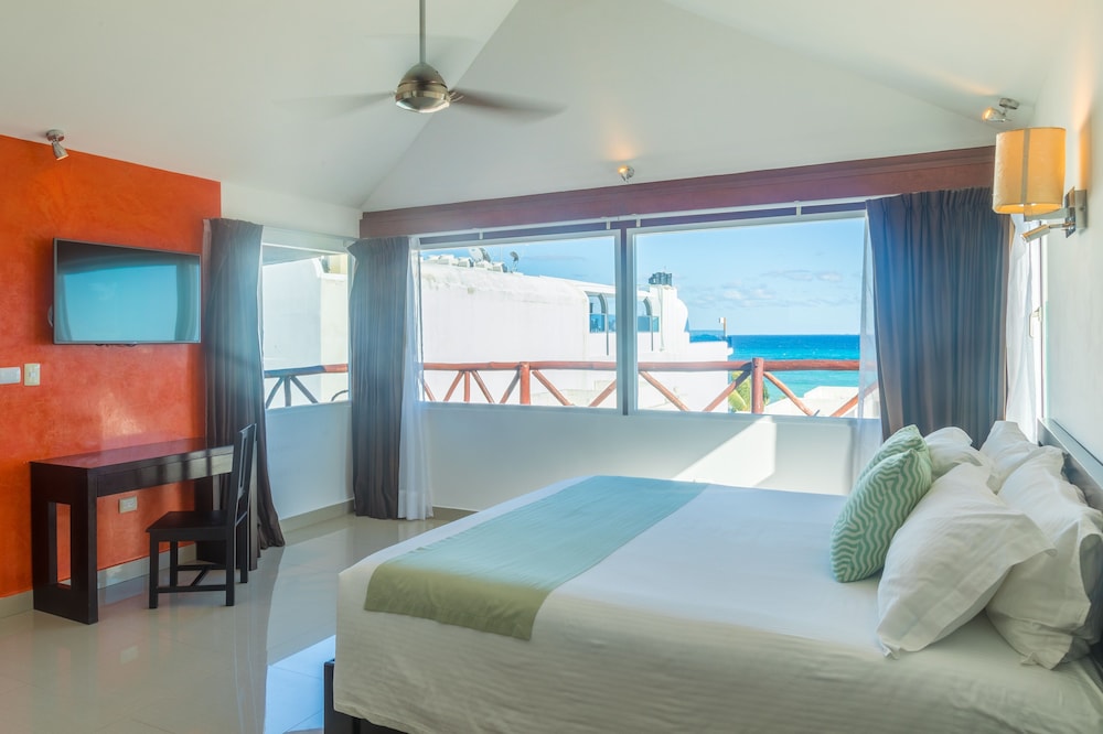 Illusion Hotel Boutique 35/73