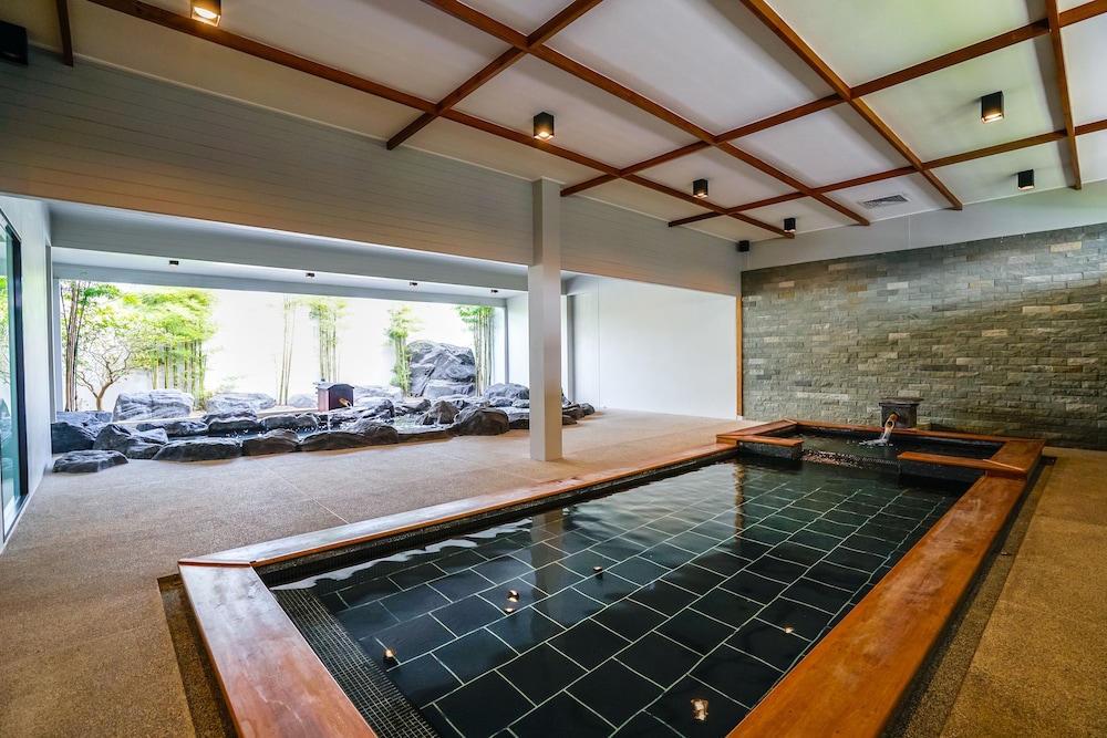 Serenity Hotel Spa & Onsen 37/69