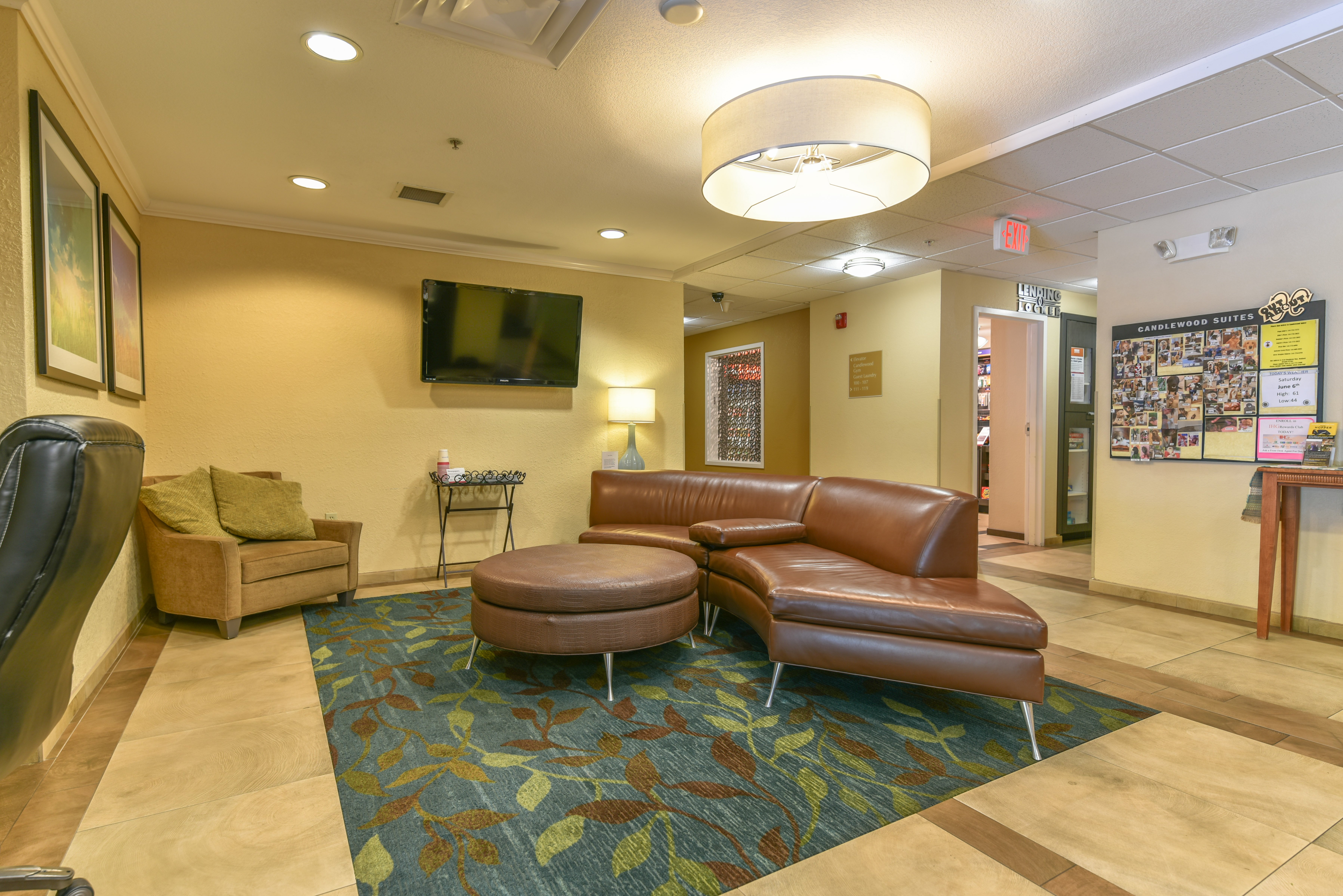 Candlewood Suites Medford 34/52