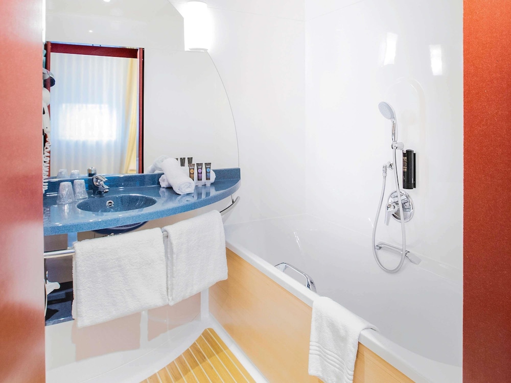 Novotel Suites Geneve Aeroport 41/74