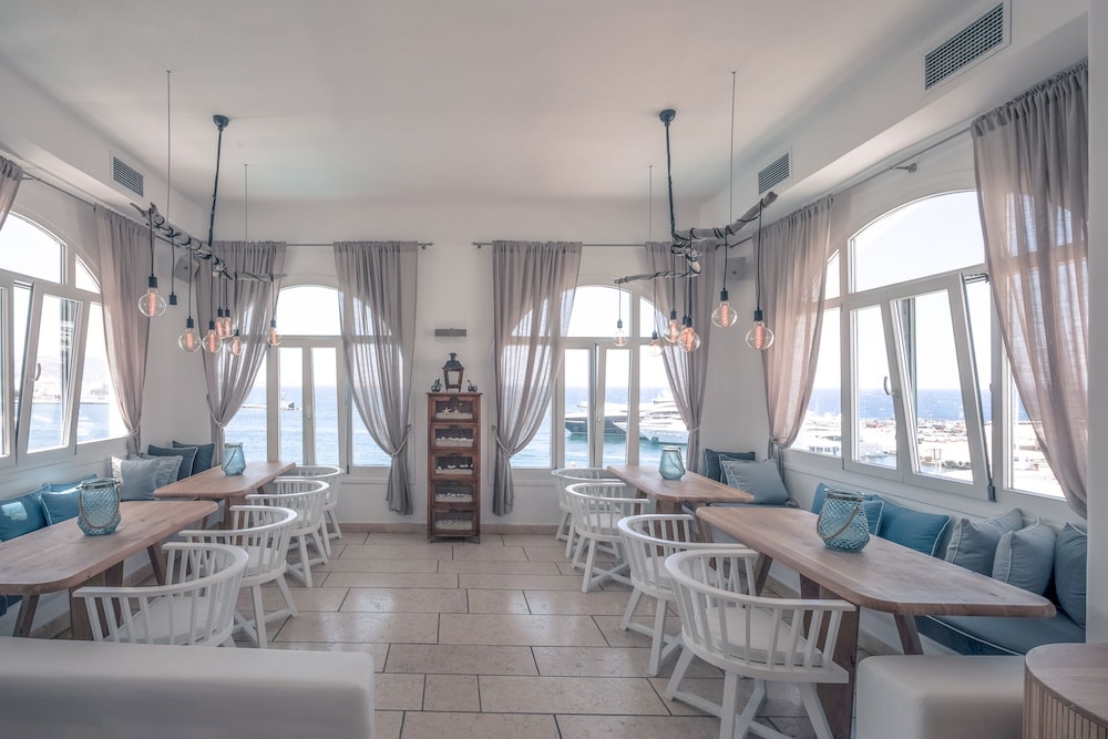 Harmony Boutique Hotel 45/64