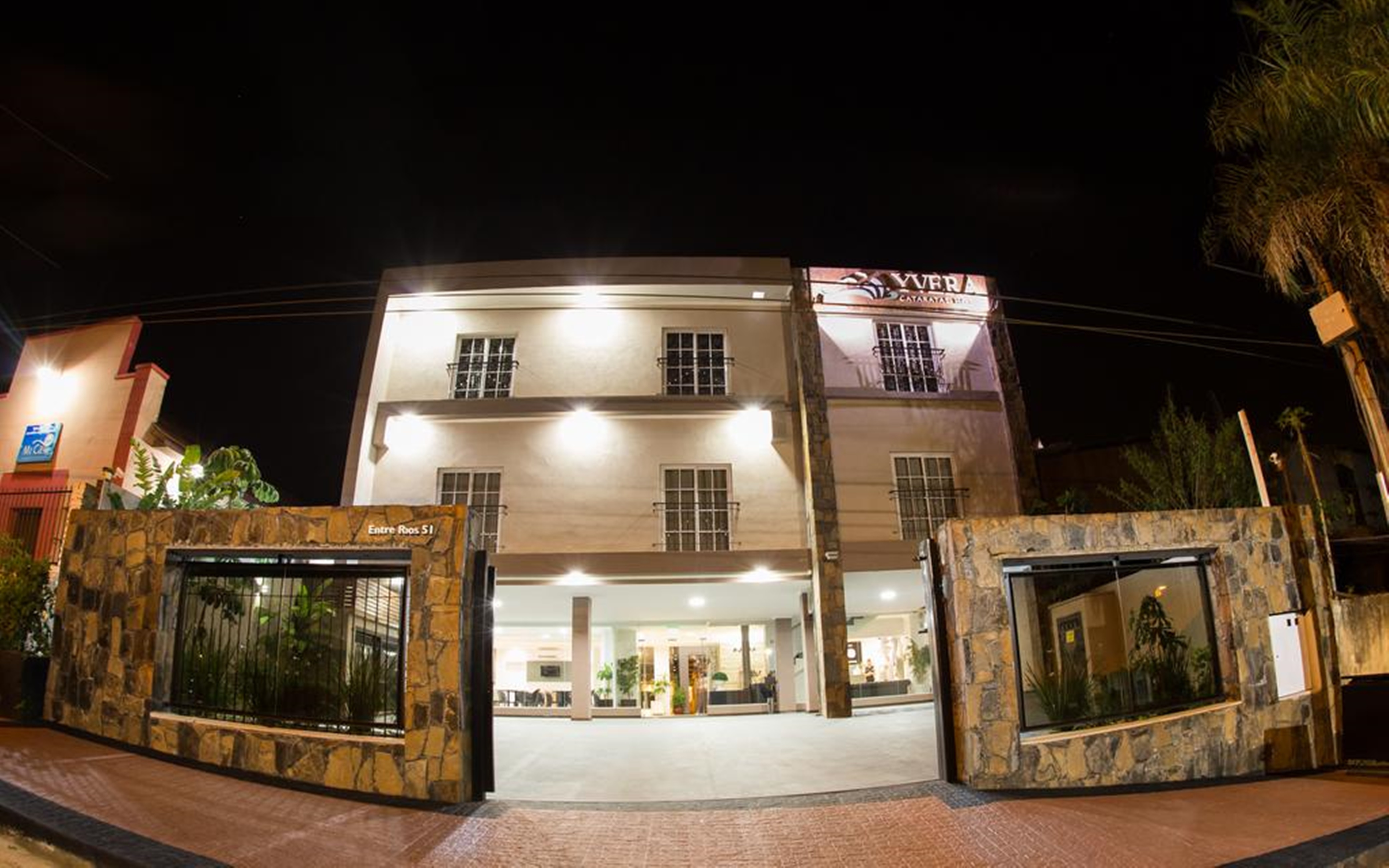 Hotel Yvera Cataratas 2/17