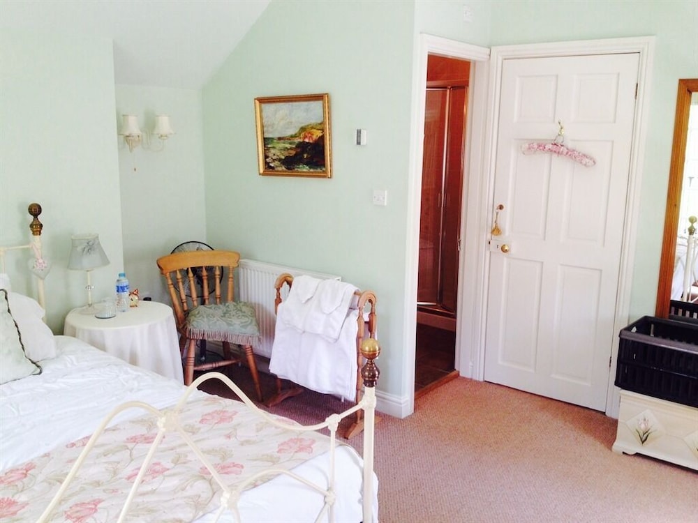 April Cottage 4/13
