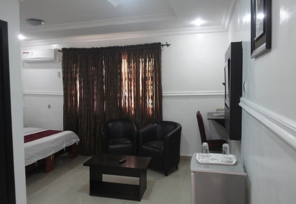 Labod Hotel 7/20