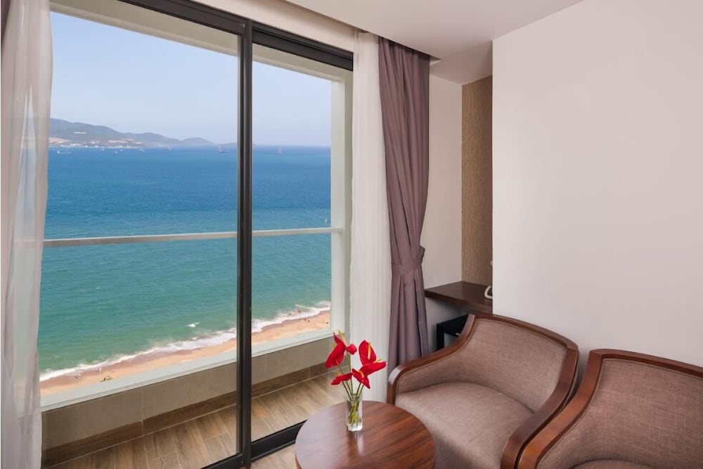 Sea Pearl Hotel 55/73