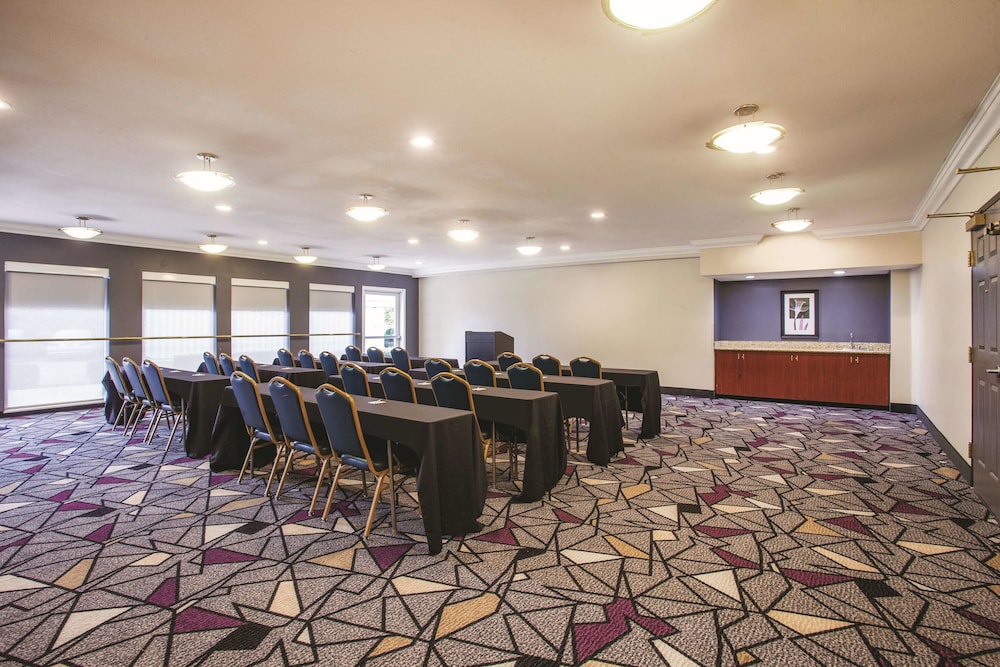 La Quinta Inn & Suites by Wyndham Dublin - Pleasanton 33/40