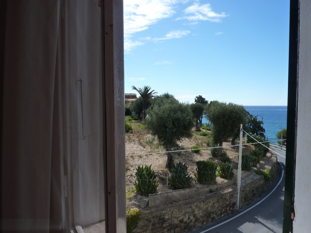 Hotel Ariston Montecarlo 40/50