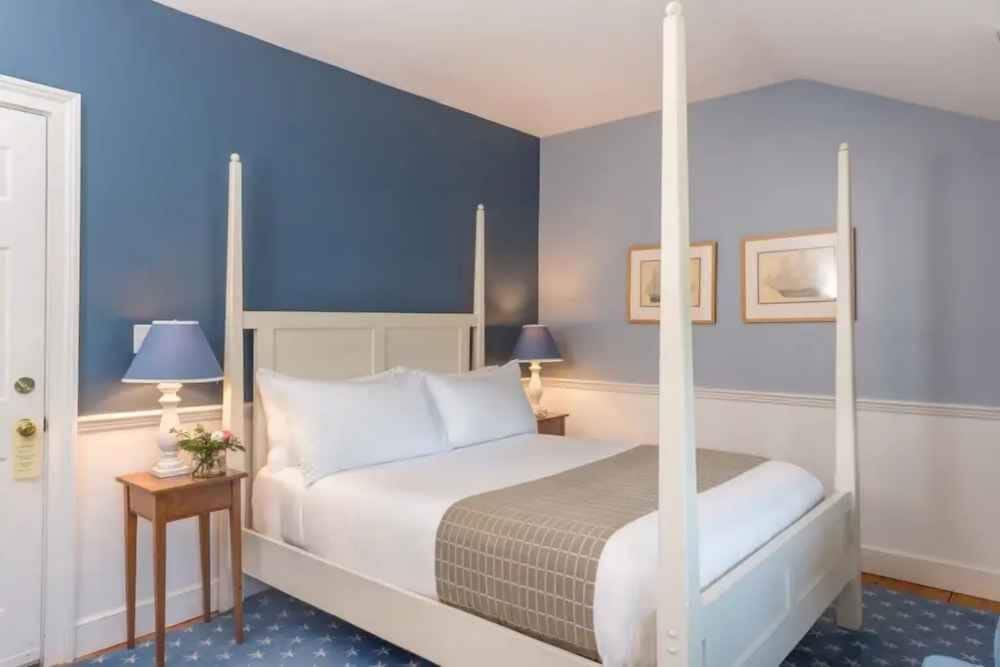Room, Double Bed, Water View