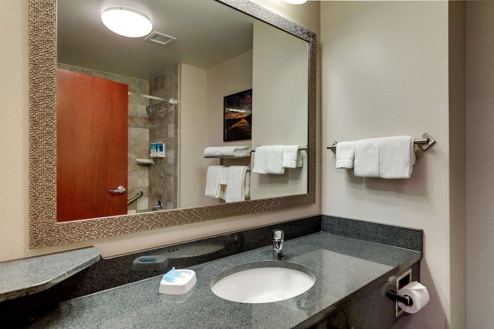 Drury Inn and Suites St Louis Arnold 43/46