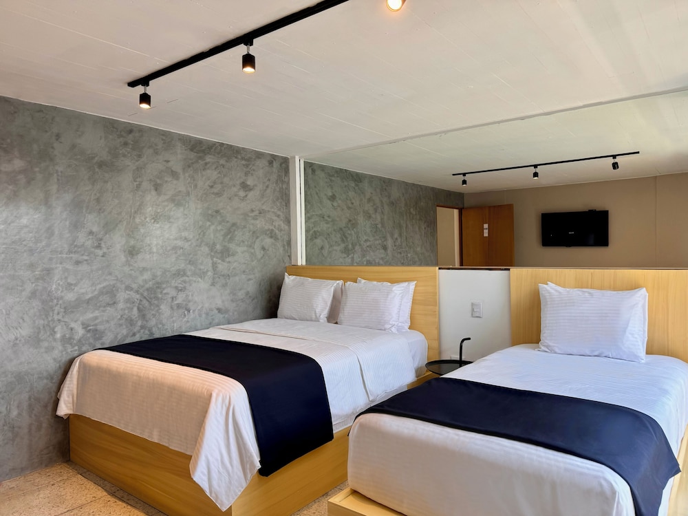Cardedeu Express Hotel 9/48