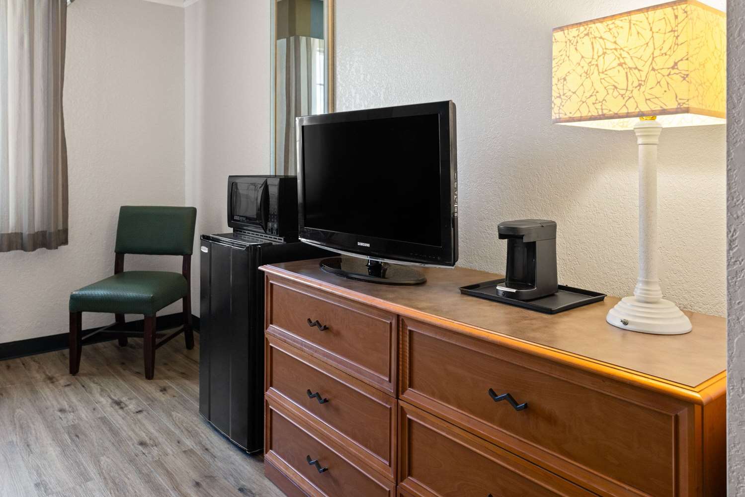 La Quinta Inn by Wyndham Pittsburgh Airport 23/36