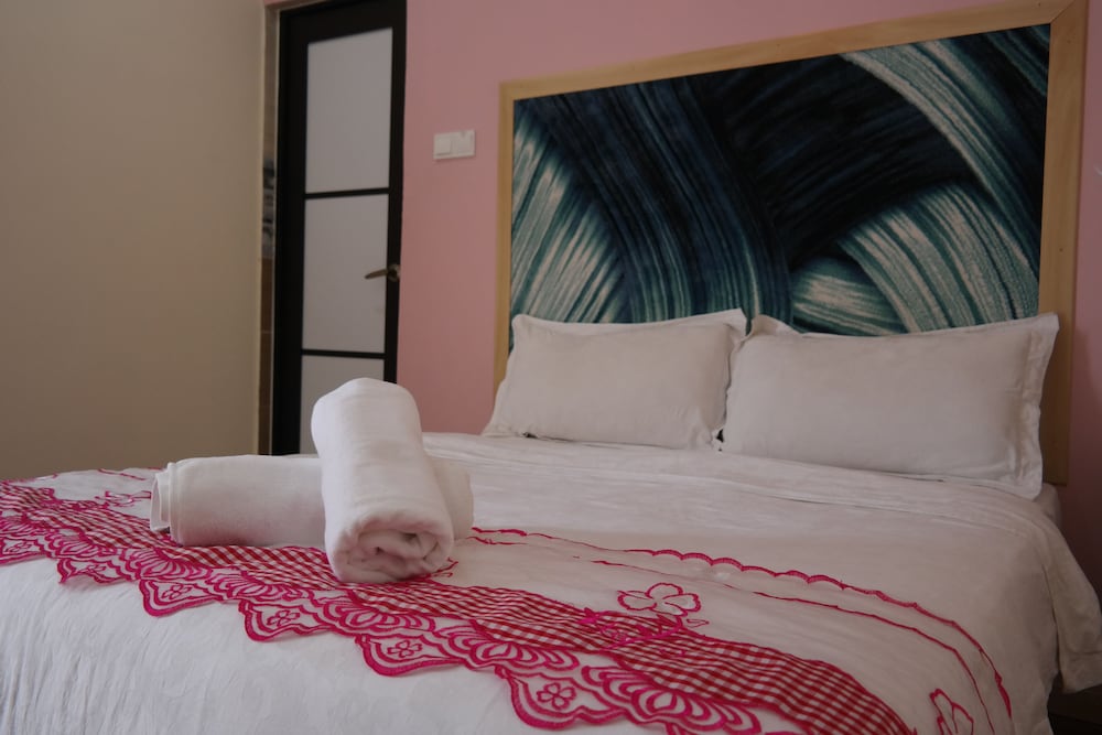 S8 Boutique Hotel 44/68