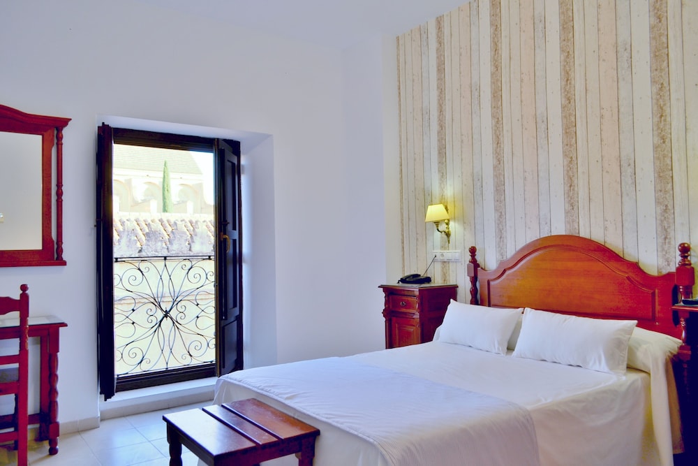 Hotel Marisa 18/56