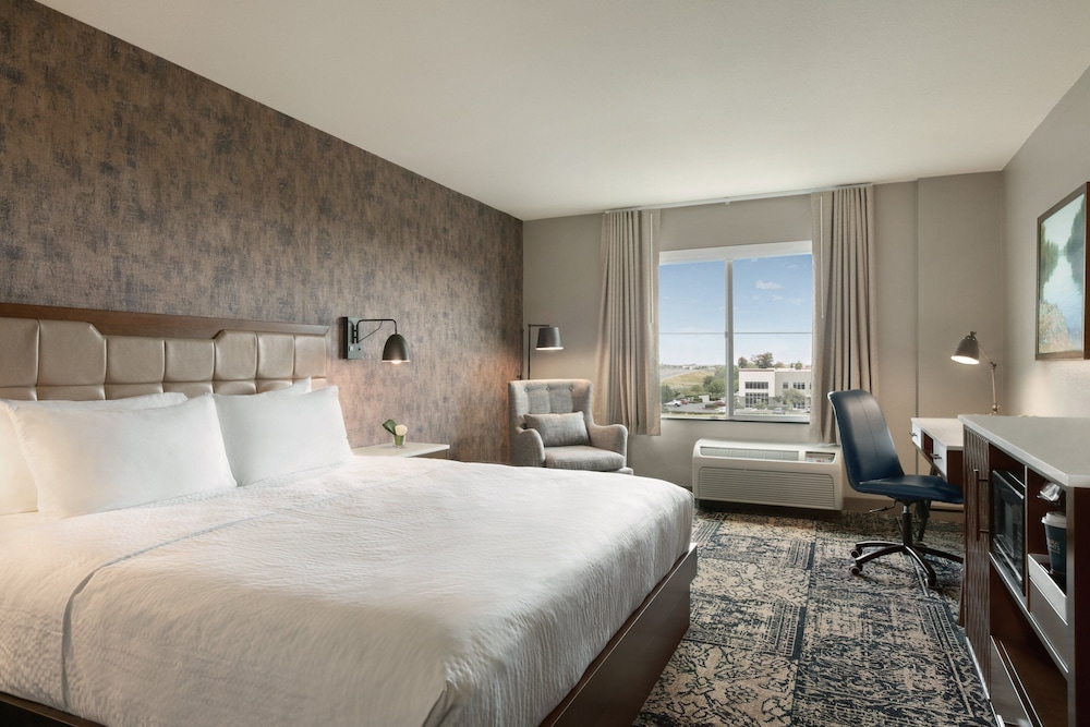 Room, King Bed, Accessible