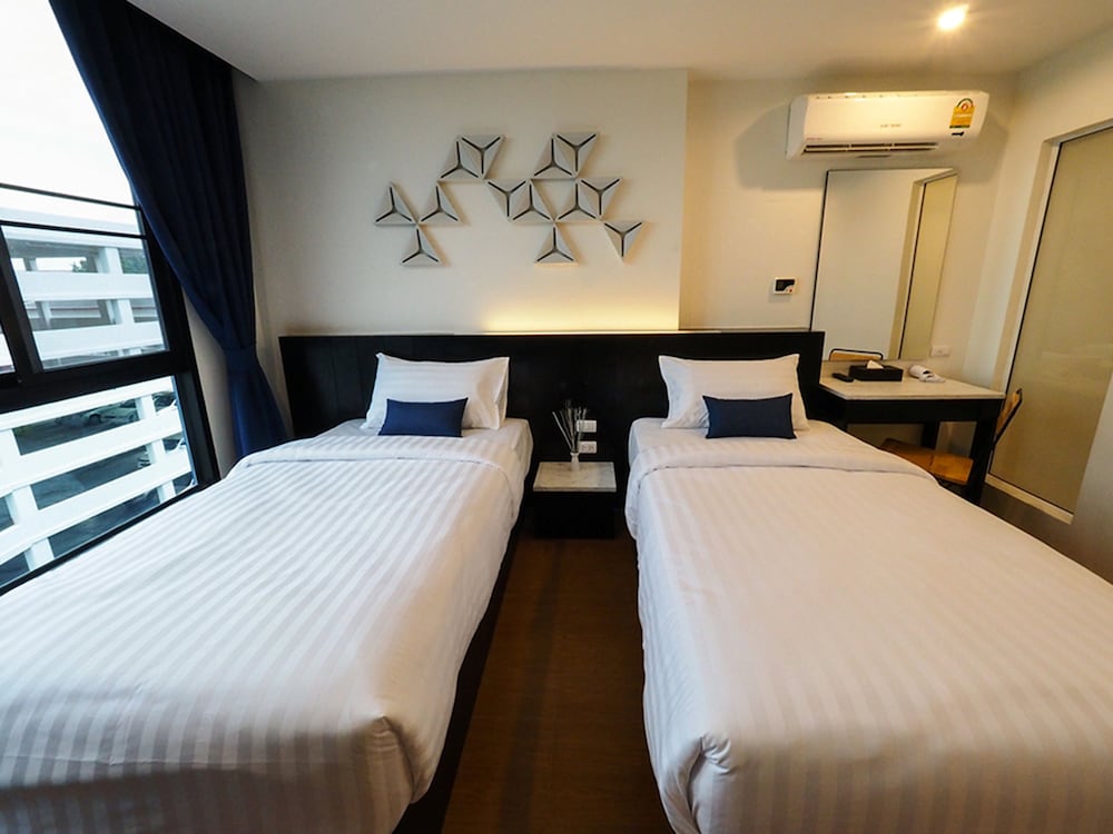 130 Hotel & Residence Bangkok 18/83