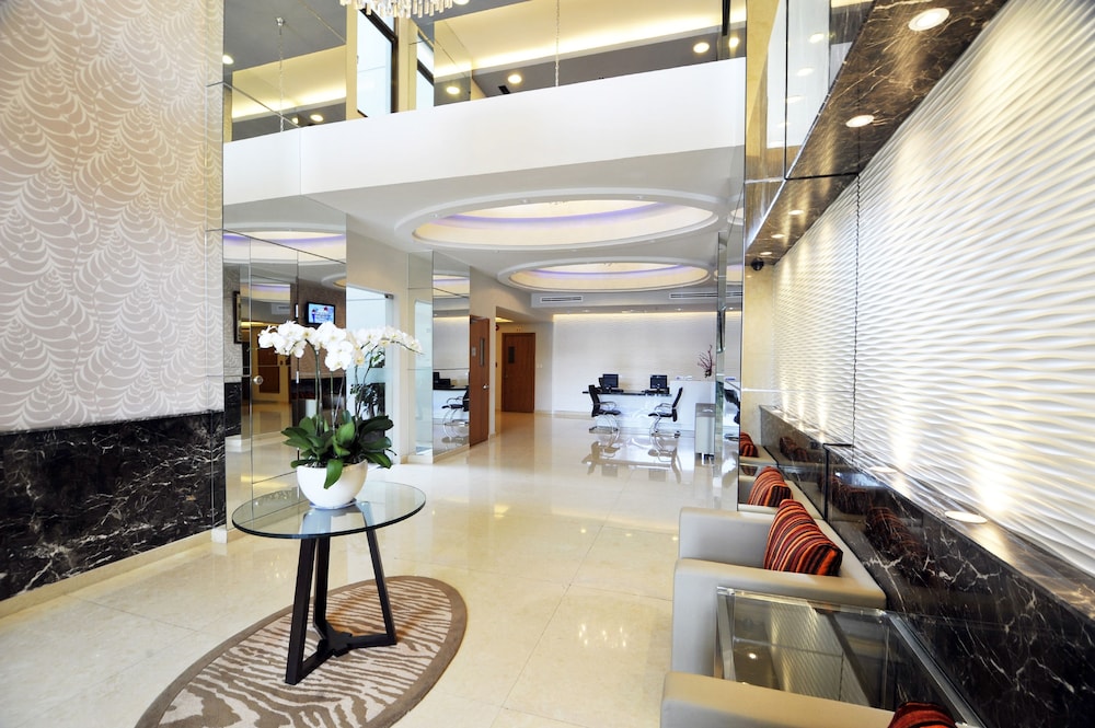 Mayfair Suites - Wmc Tower 58/70
