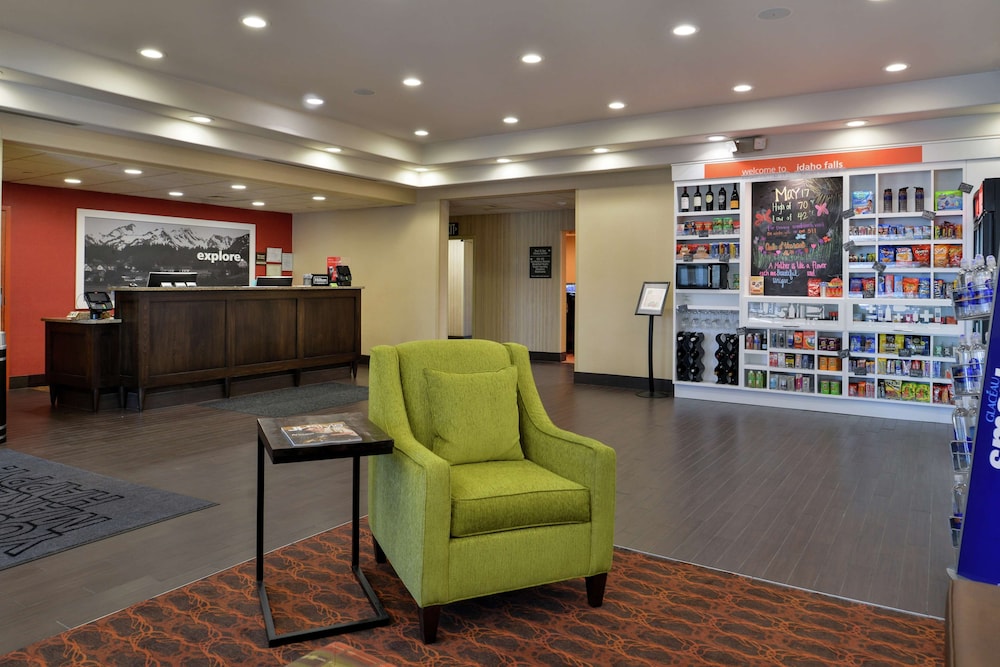 Hampton Inn Idaho Falls Airport 44/64