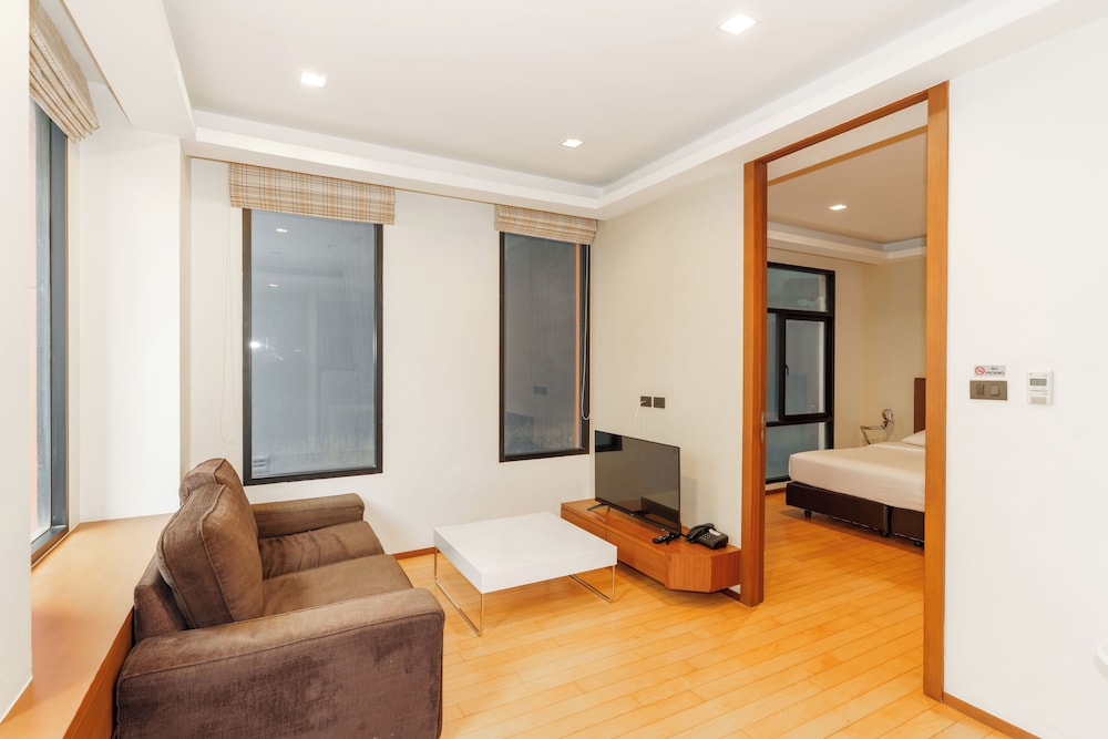 Marvin Suites 30/50