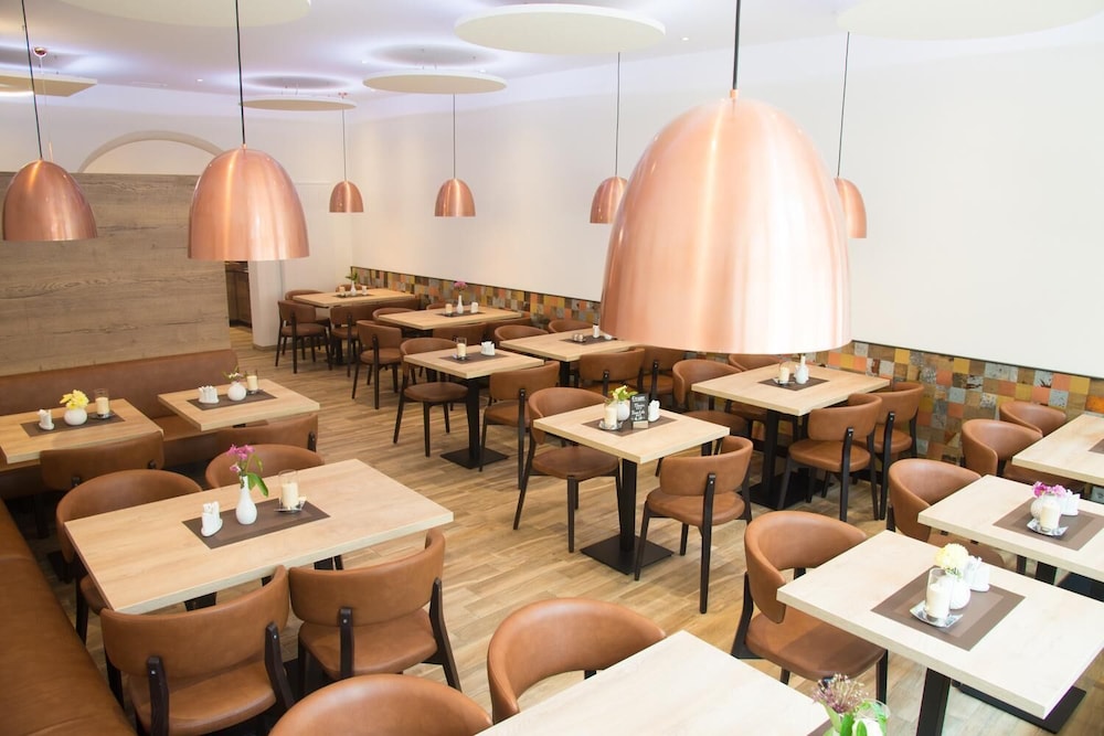 Hotel Restaurant Piazza 39/50