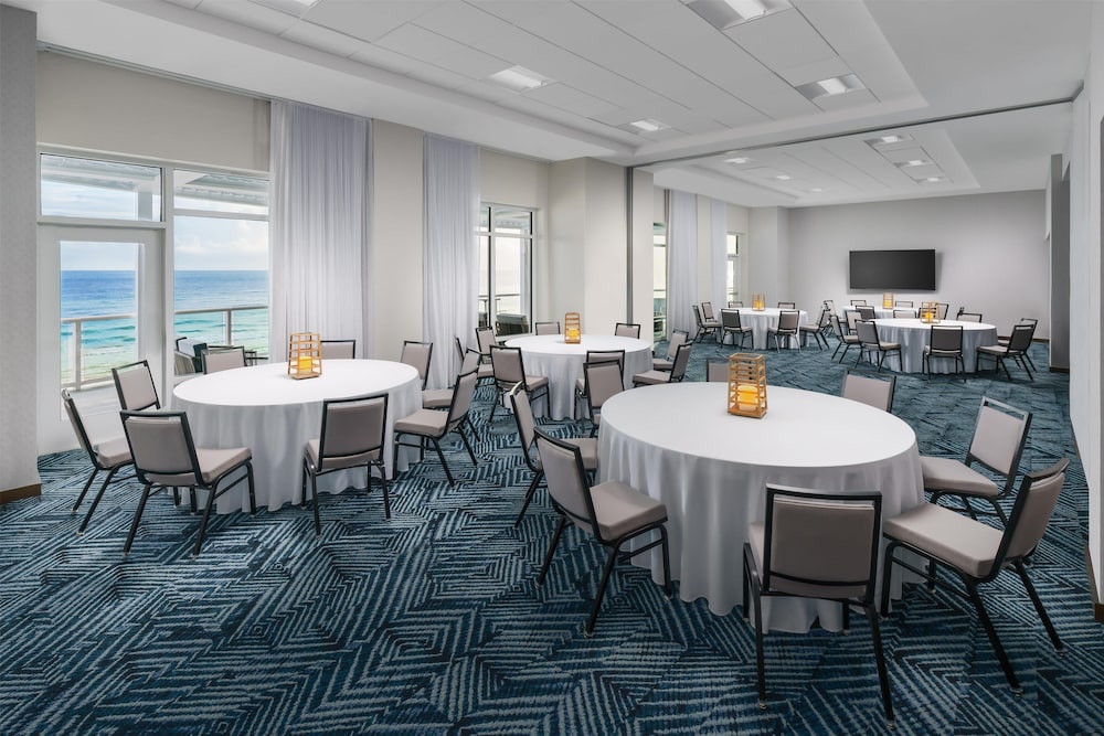 Hyatt Place Panama City Beach 38/49