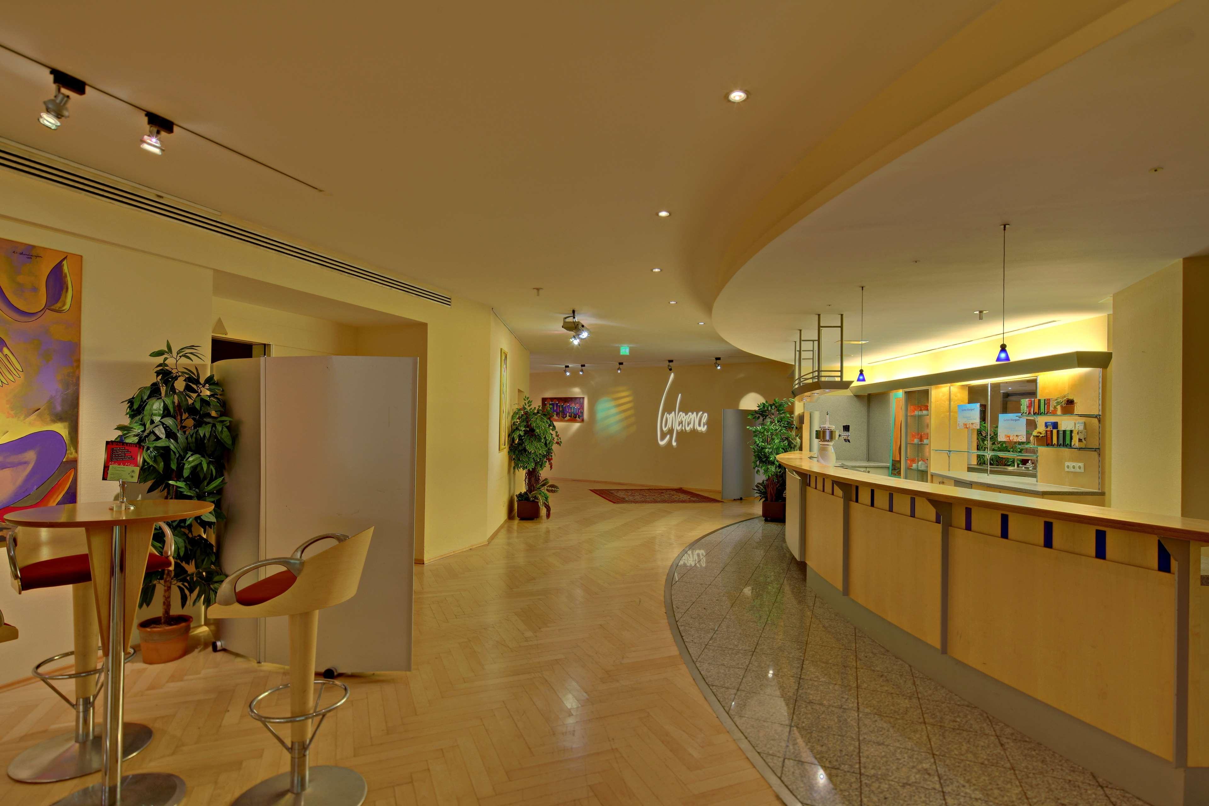 Lobby at Hotel Sindelfingen City, SINDELFINGEN