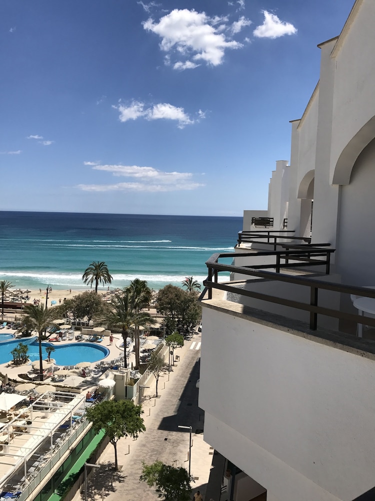 R2 Cala Millor Beach Apartment 46/50