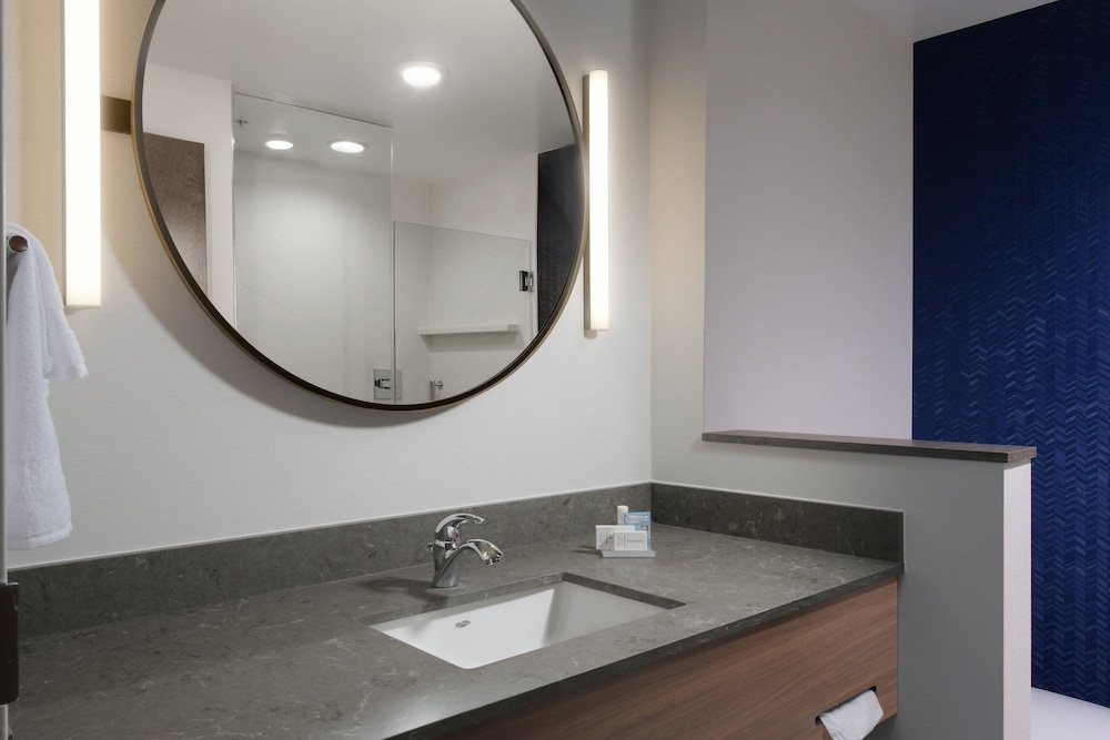 Fairfield Inn & Suites By Marriott El Dorado 12/28