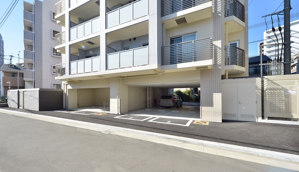 Residence Hotel Hakata 8 28/38