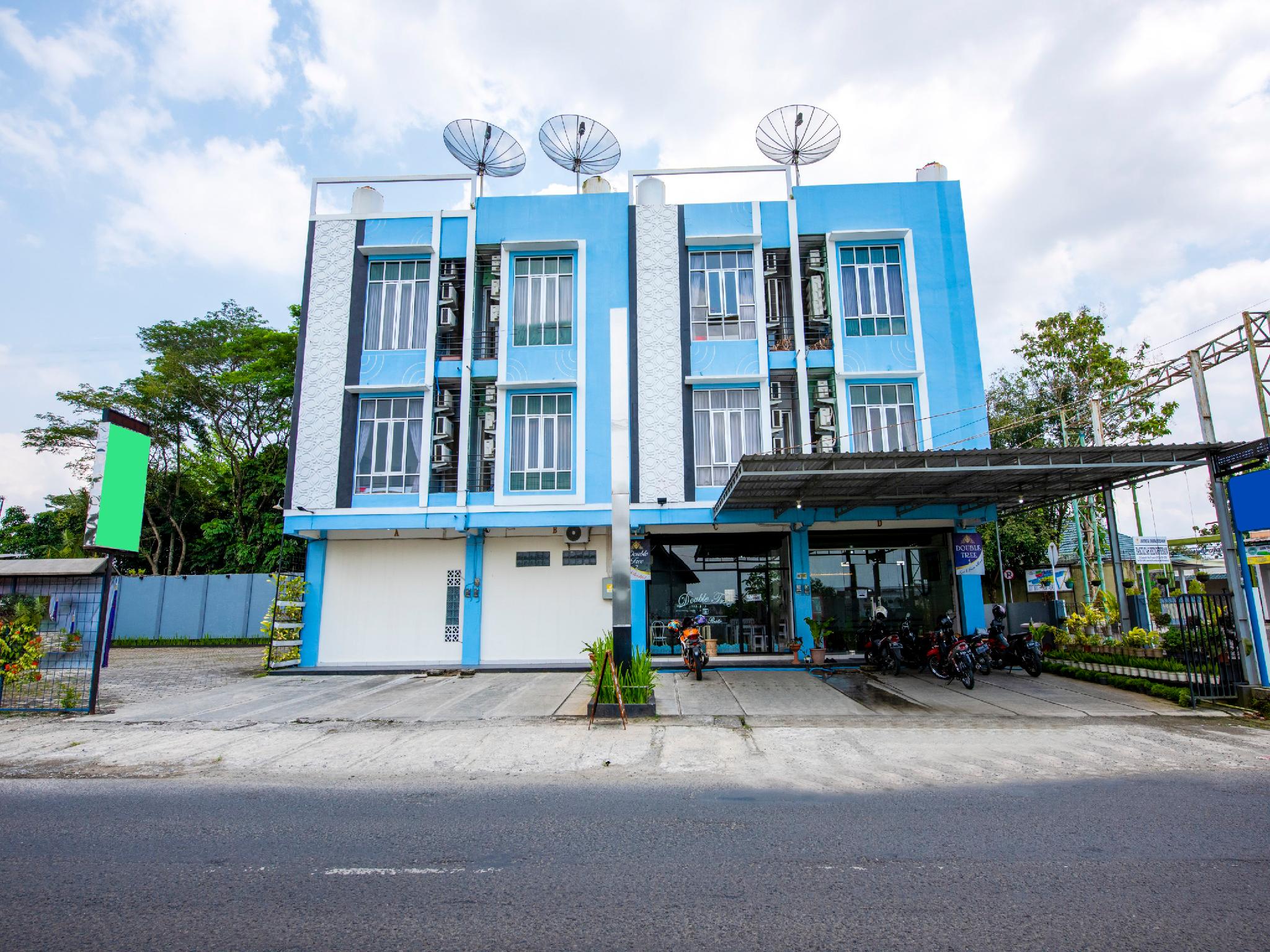OYO 3746 Double Tree Guesthouse 4/24
