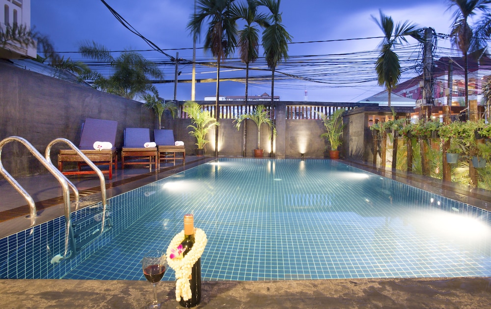 Siem Reap Center Hotel 3/32