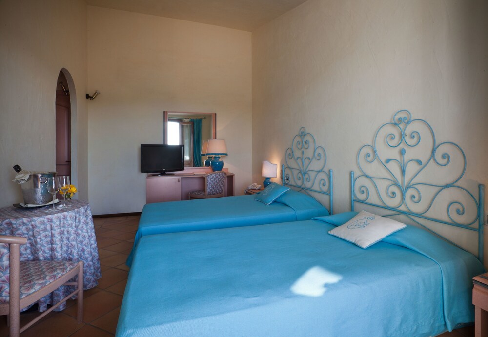 PULICINU HOTEL 13/50