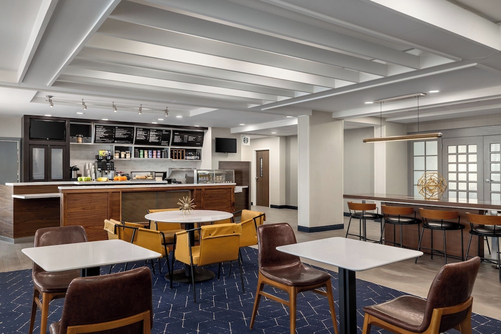 Courtyard By Marriott Kokomo 32/50