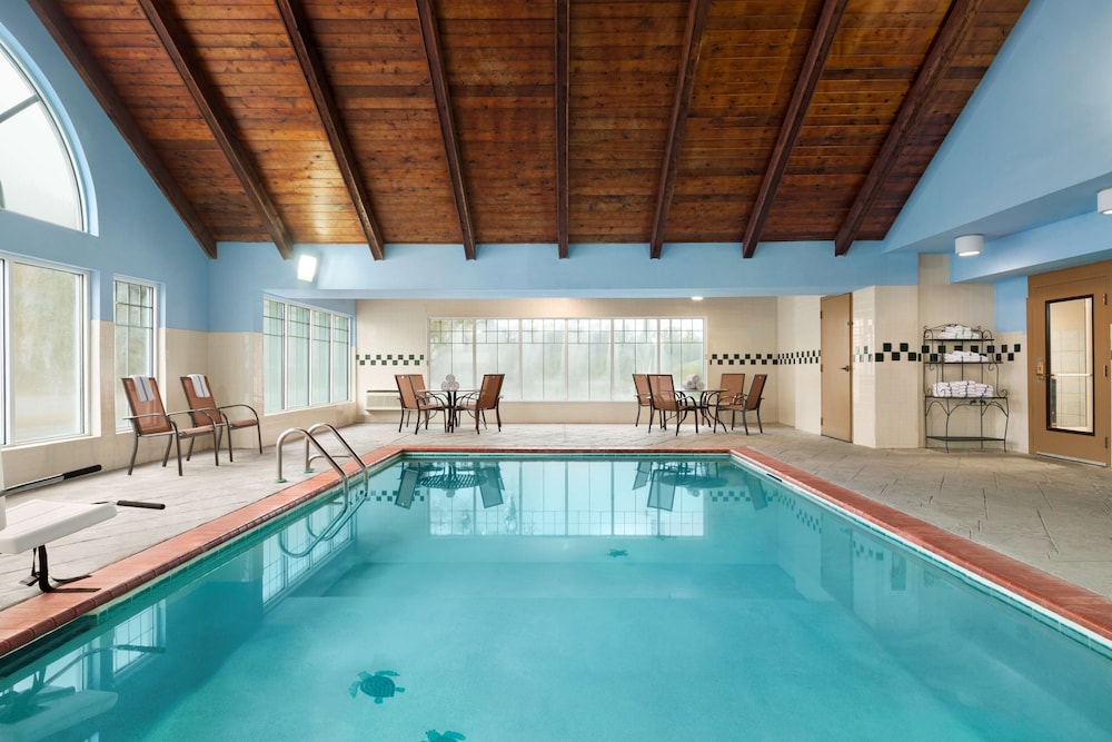 Country Inn Suites By Radisson Savannah I 95 North Ga 3/55