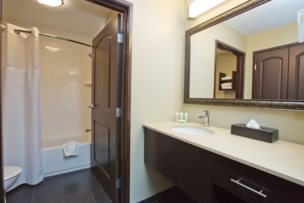 Staybridge Suites Austin South Interstate Hwy 35 17/58