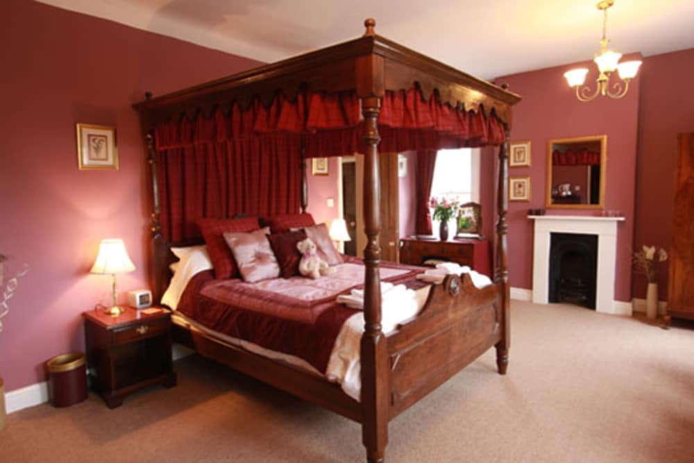 Manor Guest House 10/50