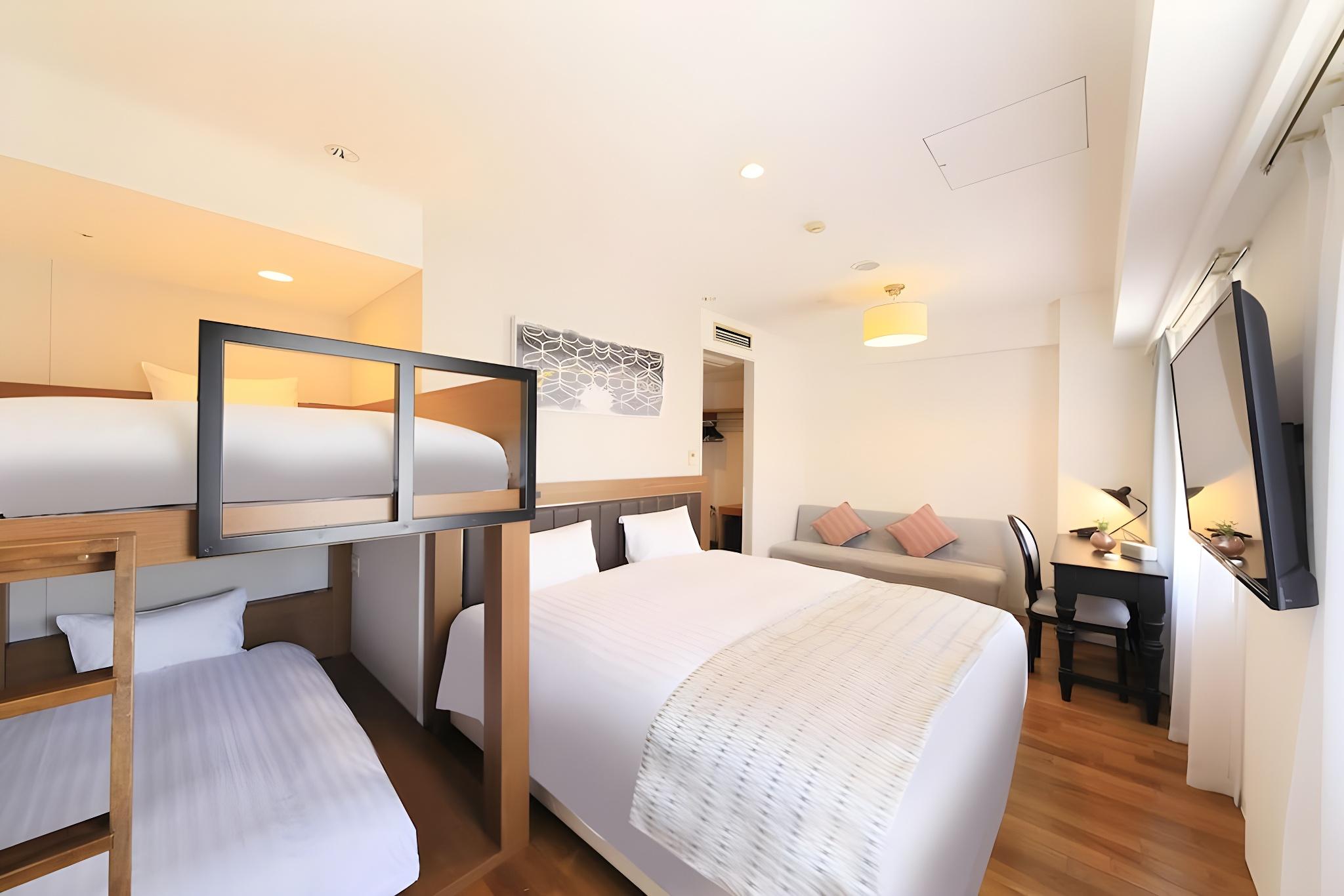 Superior, Quadruple, Multiple Beds