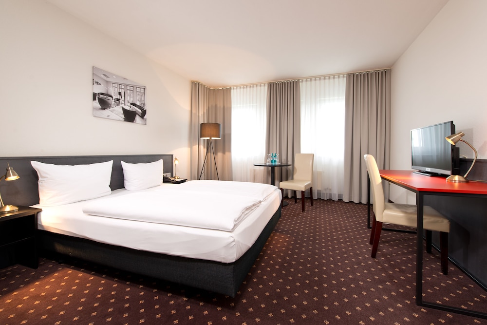 Achat Hotel Hockenheim 18/50