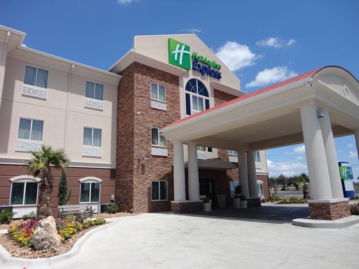 Holiday Inn Express Kenedy 17/17
