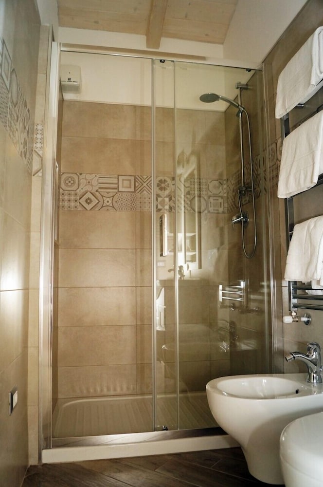 B&B Le Torri Di Tarquinia 38/43