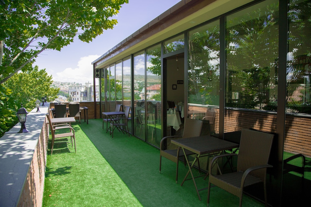 HOTEL MARLYN 61/71
