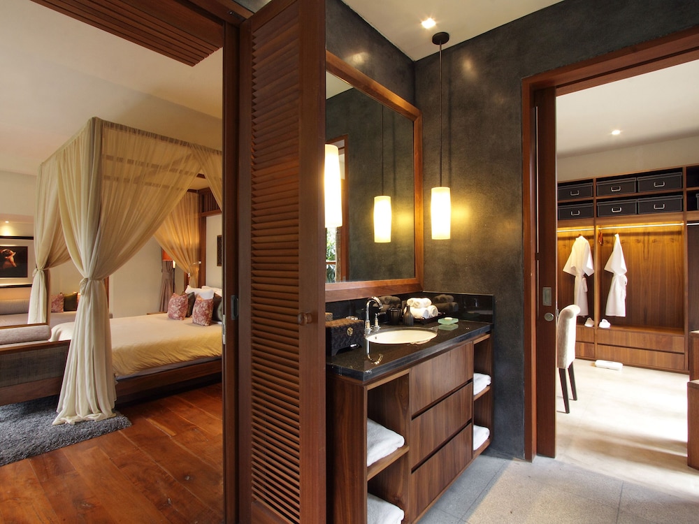 Dea Villas 50/50